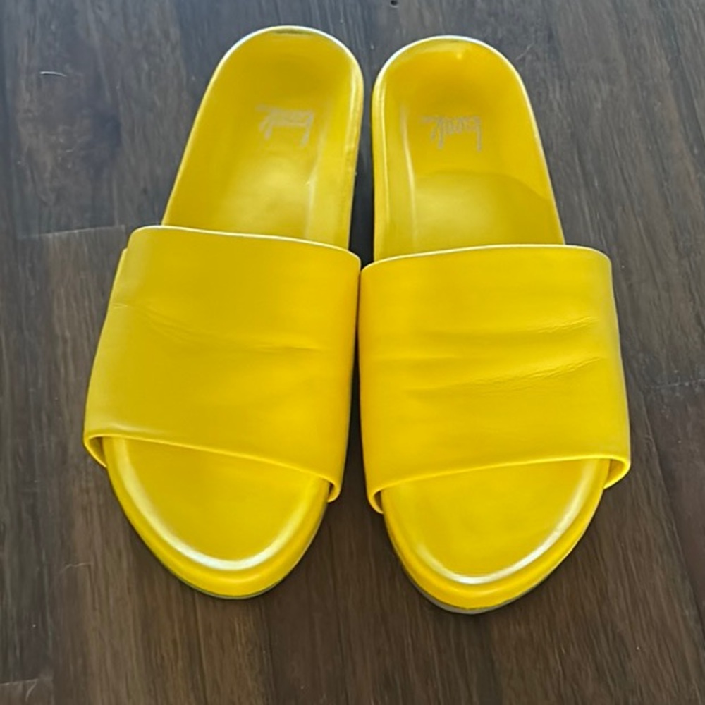 Beek Pelican leather platform Slide Sandals sz 9